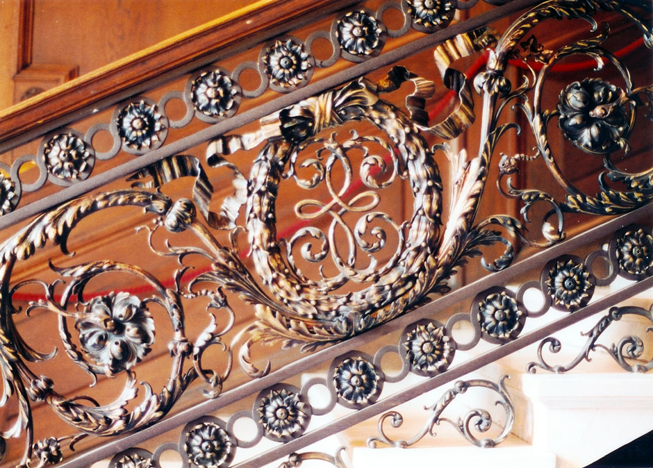 Details of the stair railing in the staircase