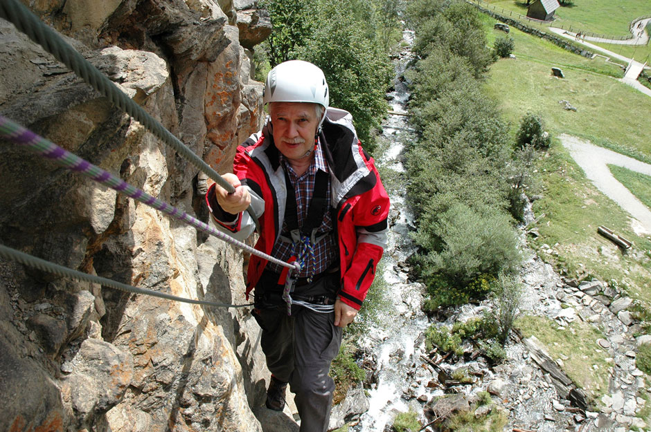 Fallbach Albert klettert