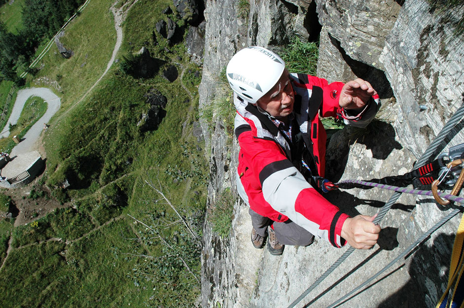 Fallbach Albert klettert