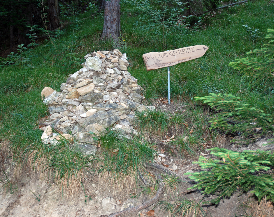 Pittentaler Steig, Abzweigung nach rechts zum Klettersteig