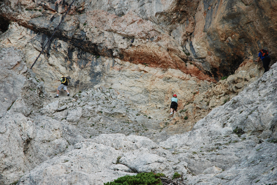 Haidsteig, Querung (B) und Beginn des 2. Eisensteigbaumes (B)