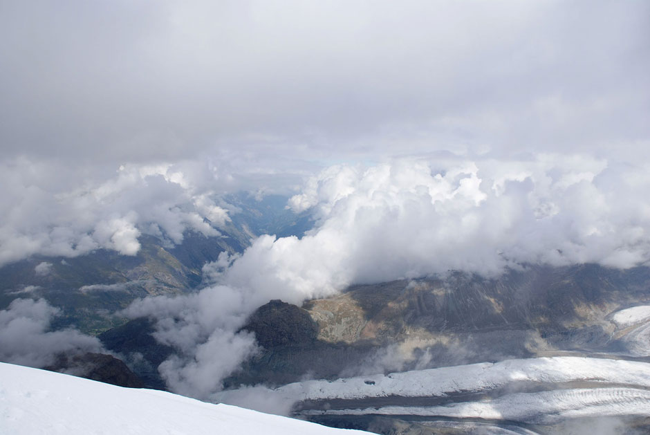 Blick vom Breithorngipfel