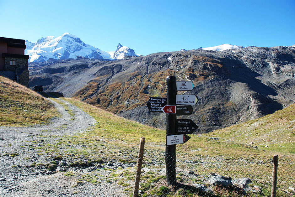 Wegweiser zur Hörnlihütte