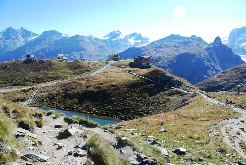 Bergstationen, Hotel-Restaurant und Schwarzsee