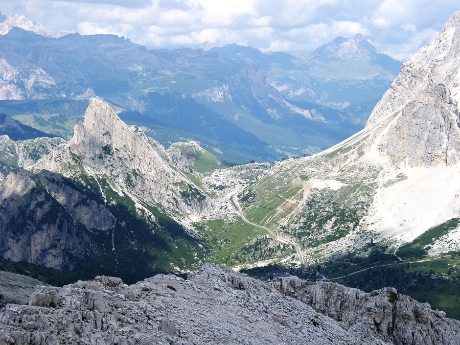 Passo di Valparola