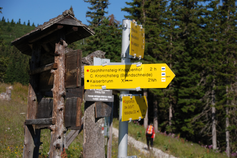 Wegweiser: Gsohlhirnsteig u. Kaiserbrunn