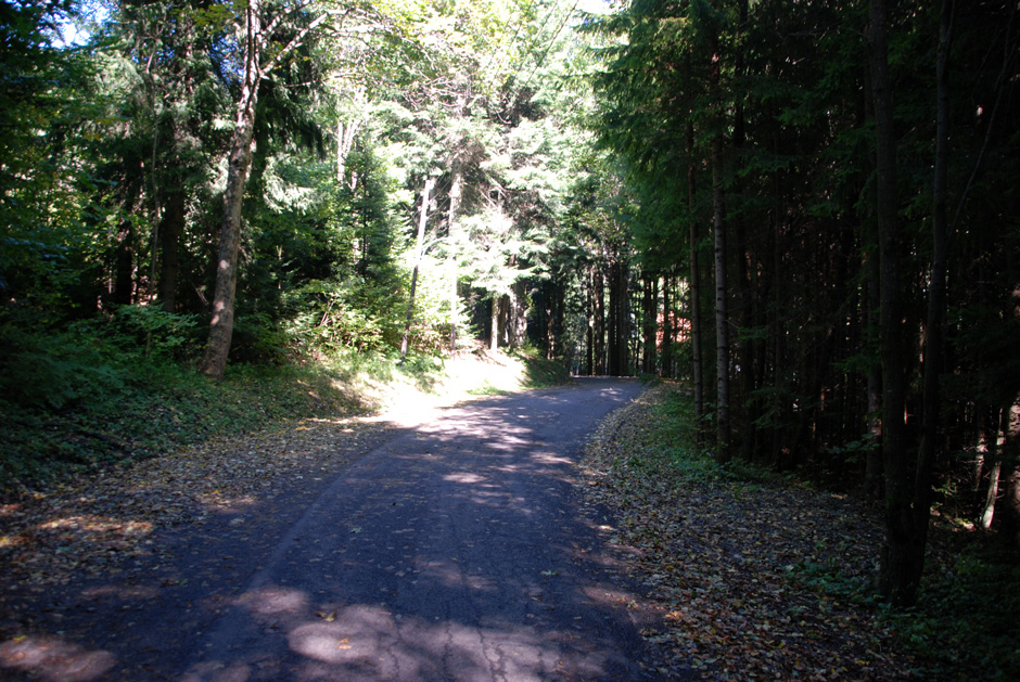 Straße Gesundheitszentrum Breitenstein