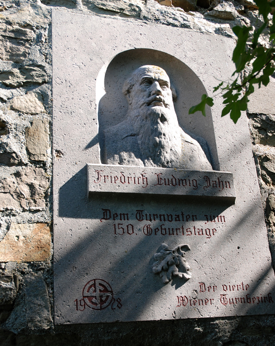 Denkmal am Leopoldberg 