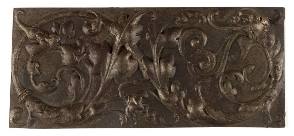 MAK Archivbild 64: Beschlag, Eisen geschwärzt, HxB 24,5x10,8 cm, 1867 bis 1900